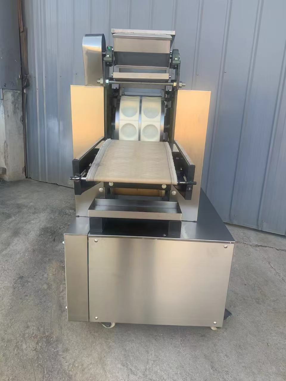 Model 20 Small Biscuit Forming Machine — real machine front view